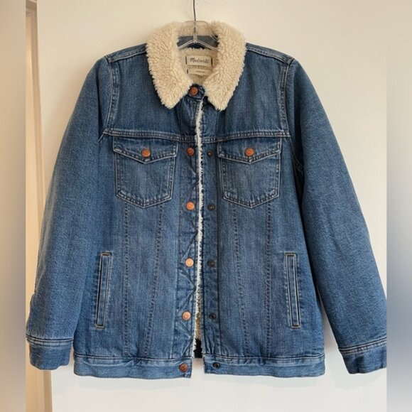 Madewell denim Sherpa lined boyfriend jacket, size XS (oversized). - Picture 1 of 9